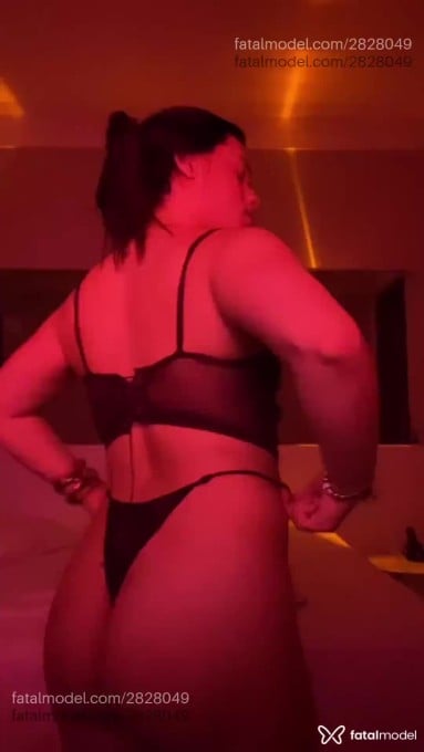 Acompanhante mulher trans morena (o) de olhos castanhos em Mossoró - Anne Linhares