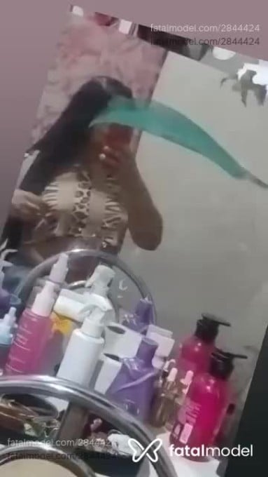 Acompanhante mulher trans morena (o) de olhos mel em Lorena - Luana Soares