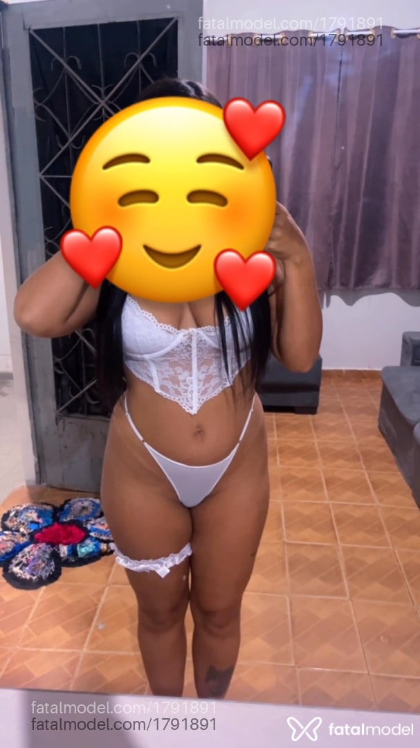 Acompanhante mulher morena (o) de olhos mel em Janaúba - Gabi