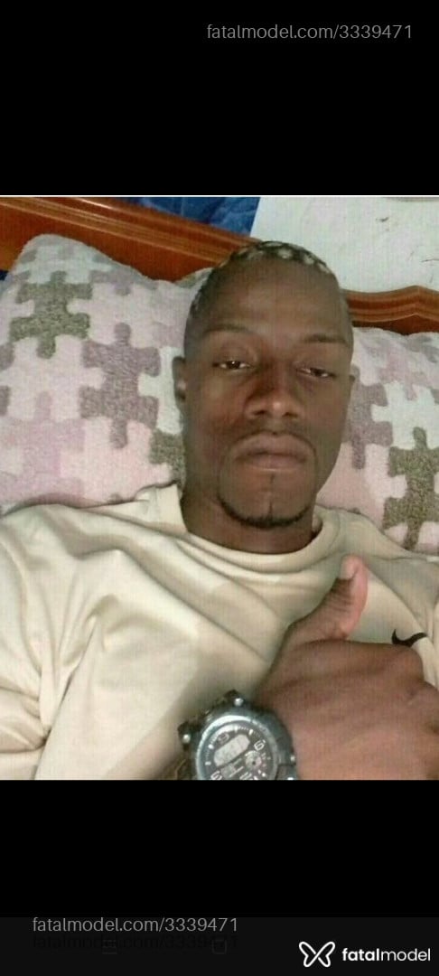 Acompanhante homem morena (o) de olhos pretos em Rio de Janeiro - Pretinho