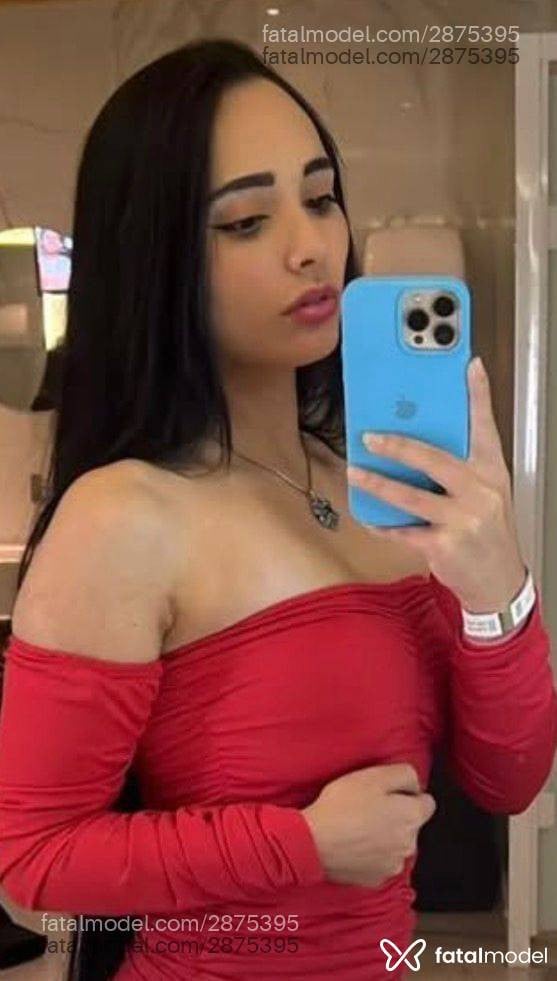 Acompanhante mulher com cabelo castanho de olhos castanhos em Balneário Camboriú - Beatriz