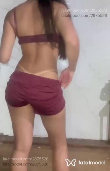 Acompanhante mulher com cabelo castanho de olhos castanhos em Belém - Beatriz Queiroz