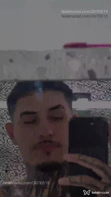 Acompanhante homem morena (o) de olhos pretos em Parobé Acompanhante homem morena (o) de olhos pretos em Parobé - Rodrigues