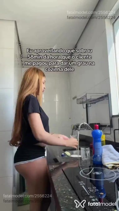 Acompanhante mulher loira (o) de olhos verdes em Belo Horizonte - Gabi Karr