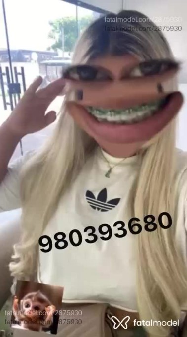 Acompanhante mulher loira (o) de olhos castanhos - Wechella Silva Acompanhante mulher loira (o) de olhos castanhos - Wechella Silva