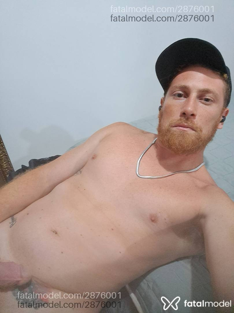 Acompanhante homem ruiva (o) de olhos mel em Virtual - John
