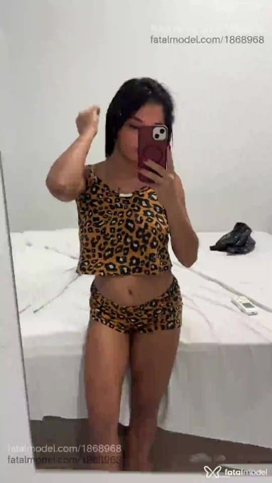Acompanhante mulher morena (o) de olhos castanhos em Marabá Acompanhante mulher morena (o) de olhos castanhos em Marabá - Lourrany