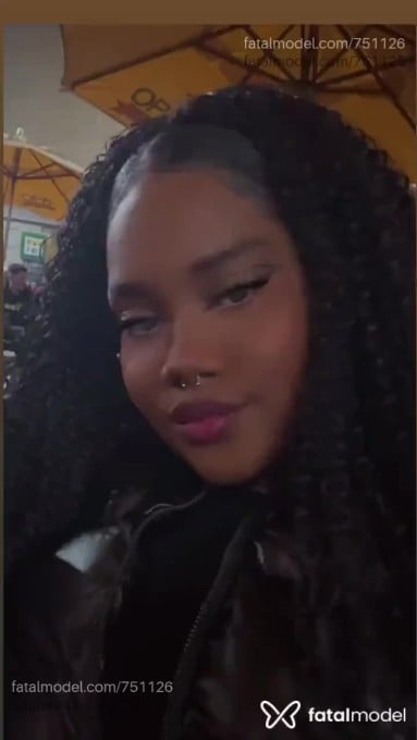 Acompanhante mulher morena (o) de olhos pretos em União da Vitória - Iza Martins