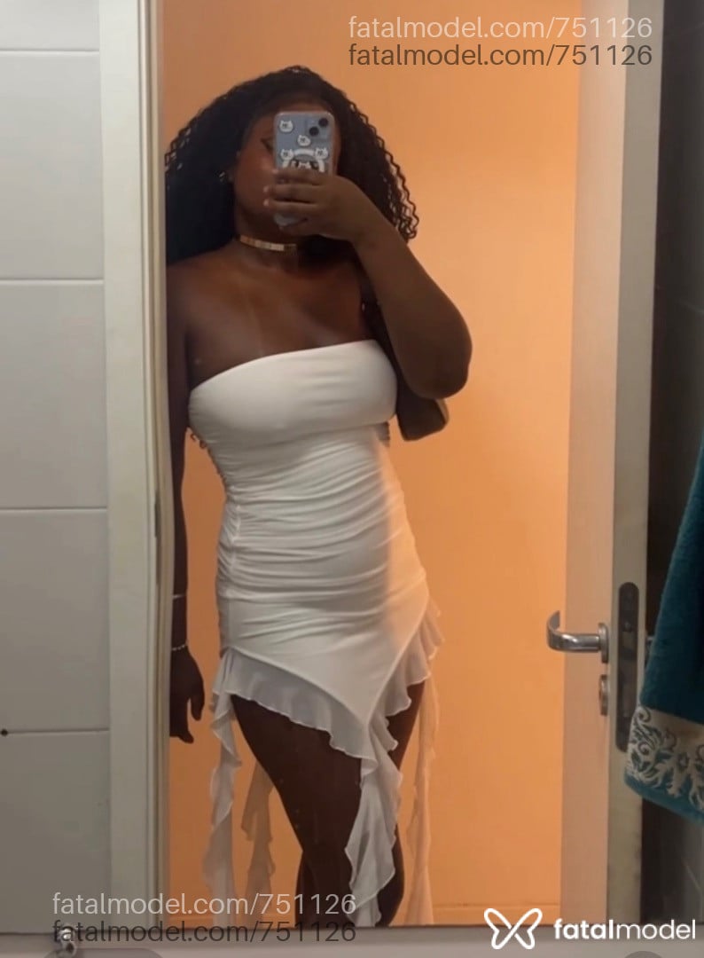 Acompanhante mulher morena (o) de olhos pretos em União da Vitória - Iza Martins