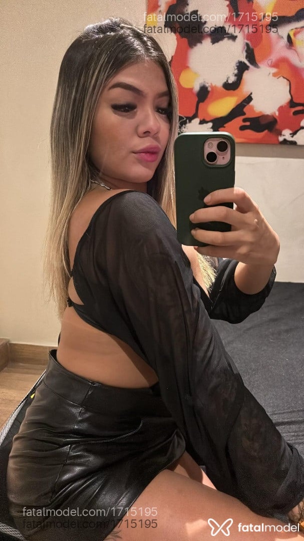 Acompanhante mulher loira (o) de olhos castanhos em São Paulo - Letícia