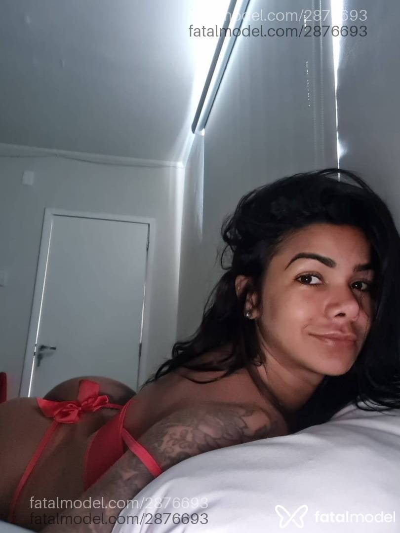 Acompanhante mulher morena (o) de olhos pretos em Juiz de Fora - Babi Santos