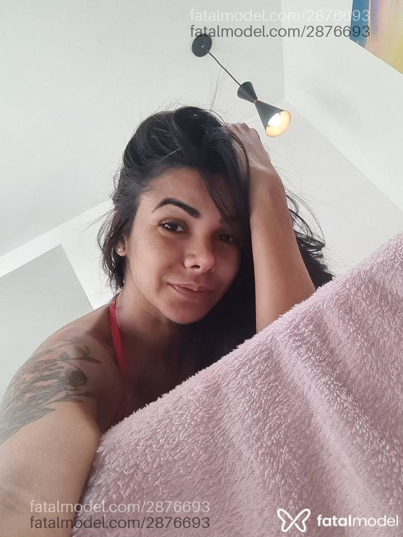 Acompanhante mulher morena (o) de olhos pretos em Juiz de Fora - Babi Santos