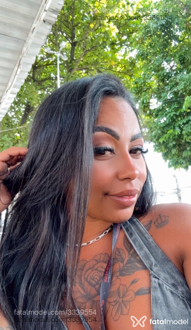 Acompanhante mulher morena (o) de olhos castanhos em Patos de Minas - Bella Ferrari