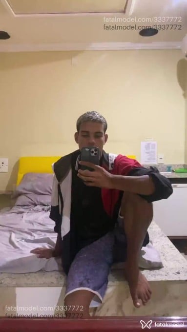 Acompanhante homem morena (o) de olhos castanhos em Vila Velha - Luan Pietro