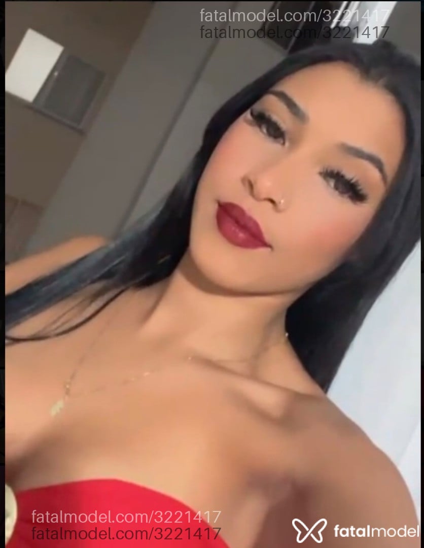 Acompanhante mulher morena (o) de olhos castanhos em Porto Alegre - Valentina Silva