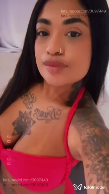 Acompanhante mulher morena (o) de olhos castanhos em Patos de Minas - Diana