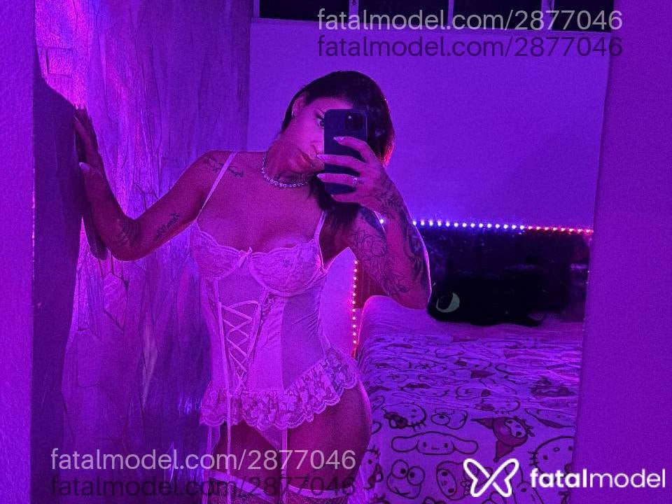 Acompanhante mulher com cabelo castanho de olhos castanhos - Brenda Falca