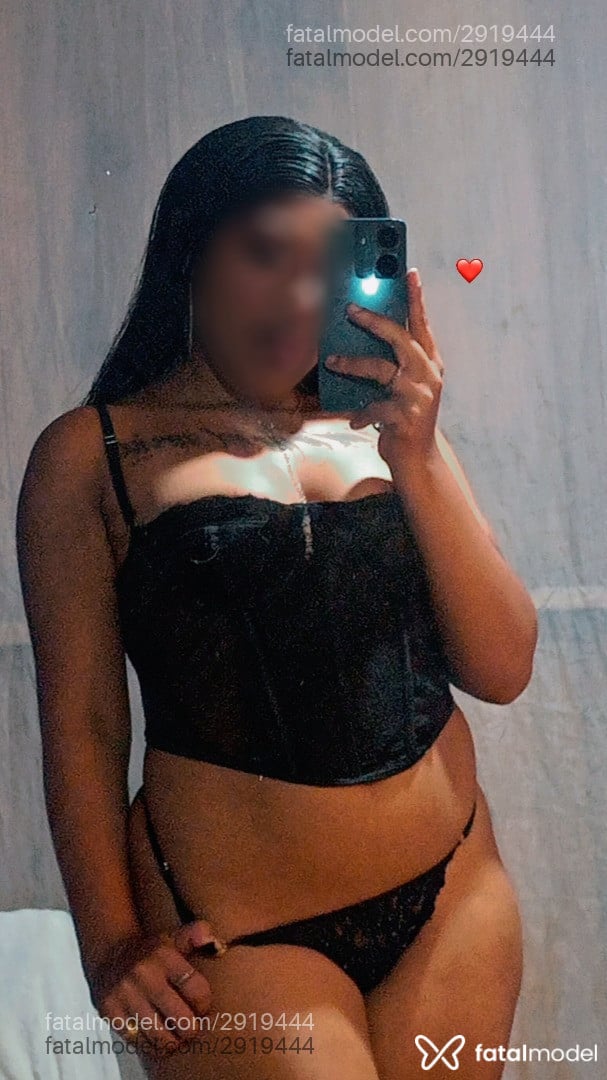 Acompanhante mulher morena (o) de olhos castanhos em Porto Alegre - Carolina Solaris