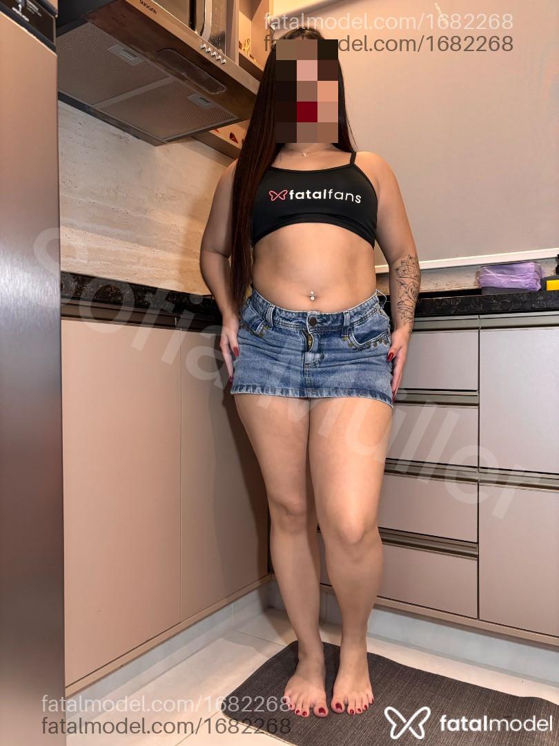 Acompanhante mulher morena (o) de olhos castanhos em Virtual - Sofia Müller