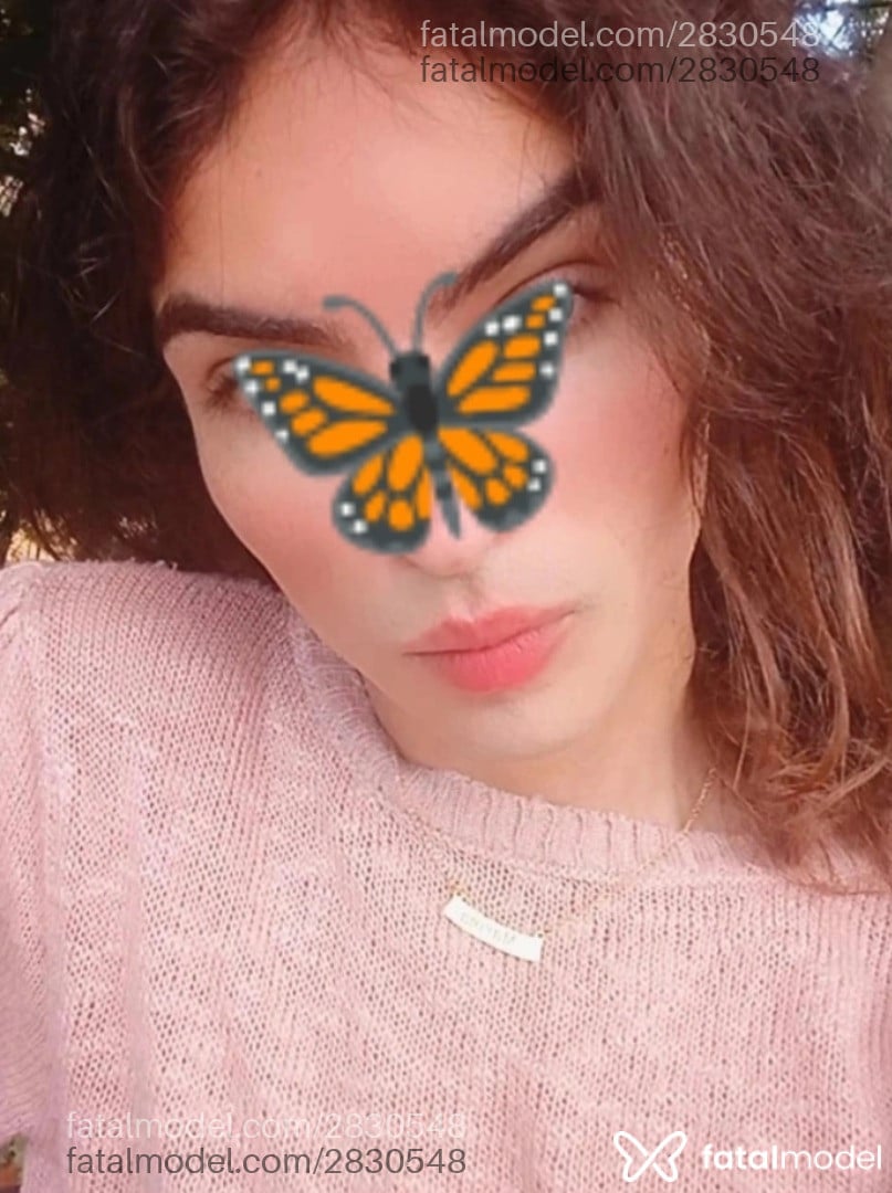 Acompanhante mulher trans com cabelo castanho de olhos castanhos em Videira - Manu