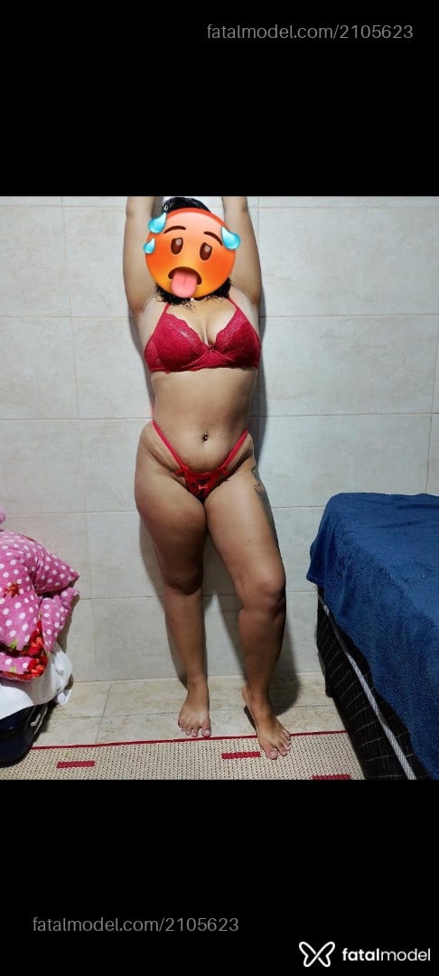 Acompanhante mulher morena (o) de olhos castanhos em Porto Alegre - Iris