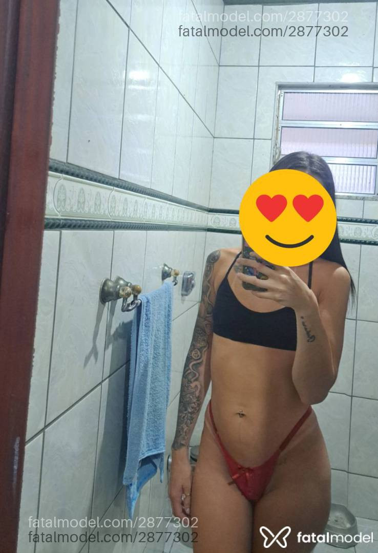 Acompanhante mulher com cabelo castanho de olhos castanhos em Virtual - Letícia