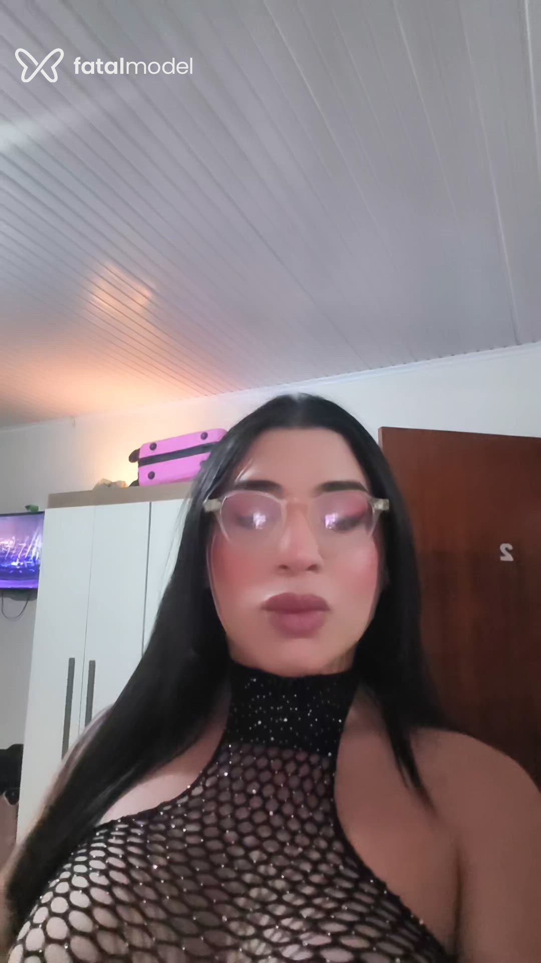 Acompanhante mulher trans morena (o) de olhos castanhos - Alice Medeiros