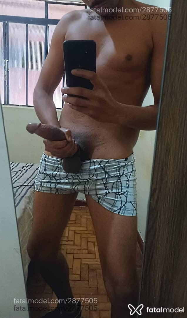 Acompanhante homem morena (o) de olhos pretos - Victor Pereira