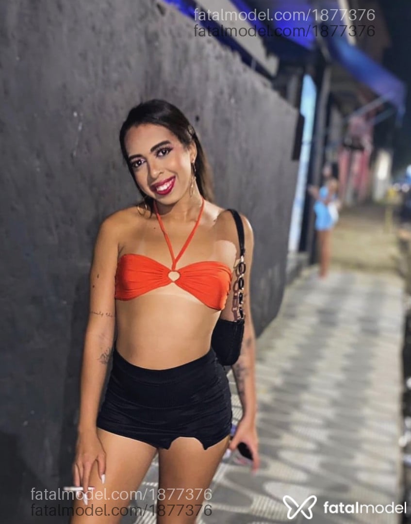 Acompanhante mulher trans com cabelo castanho de olhos castanhos em Volta Redonda - Kyara Swanepoel