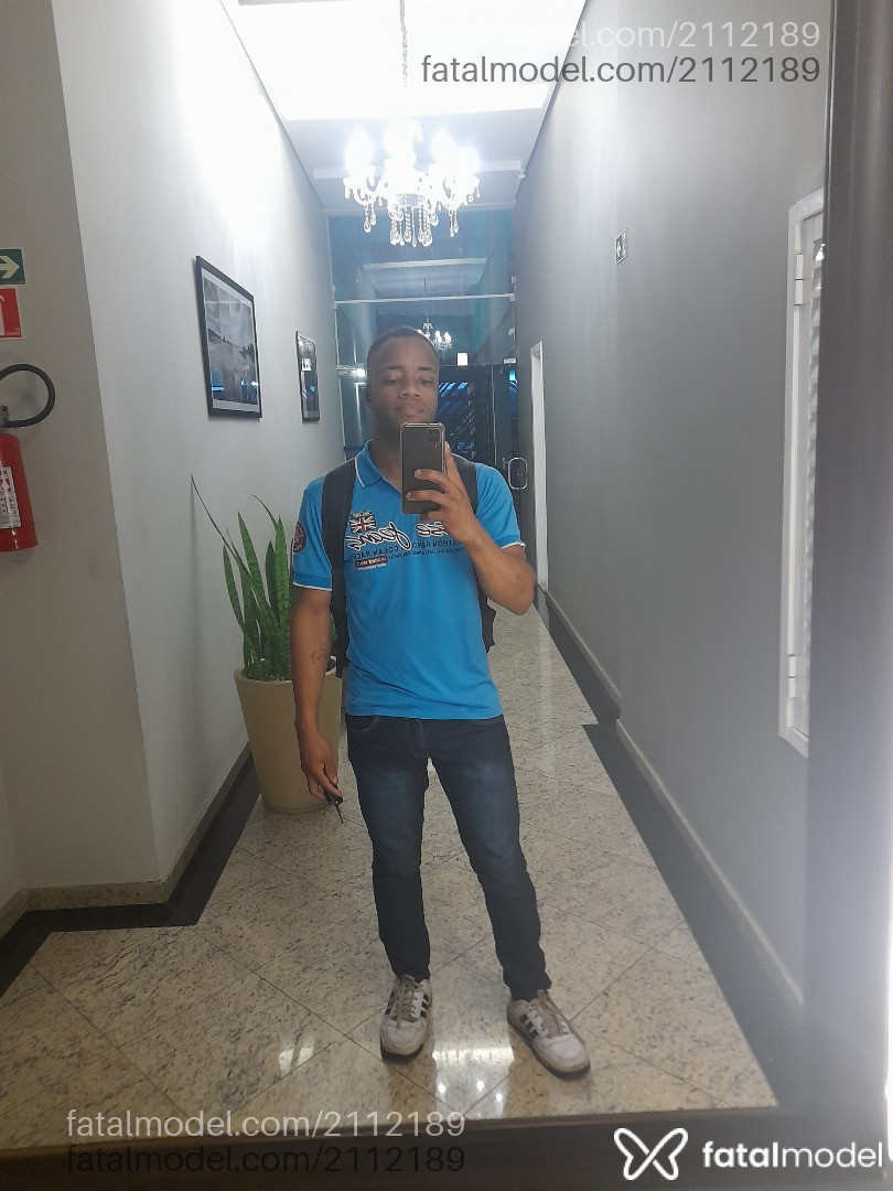 Acompanhante homem morena (o) de olhos castanhos em São Paulo - Silva Reis