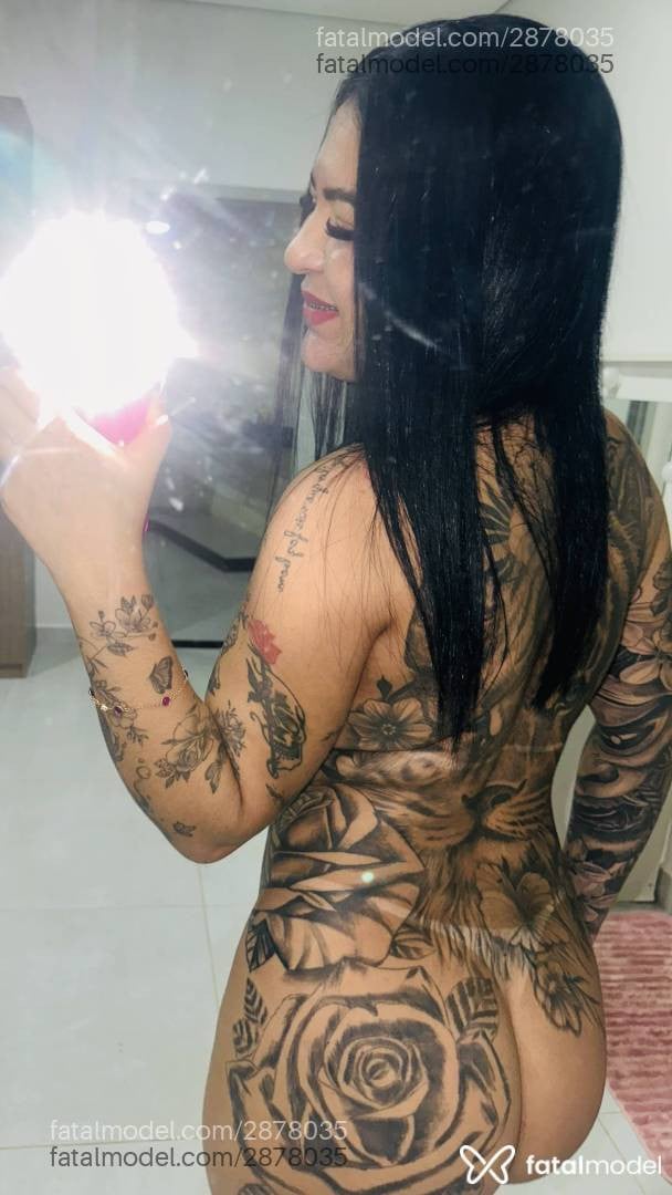 Acompanhante mulher morena (o) de olhos pretos - Bruna