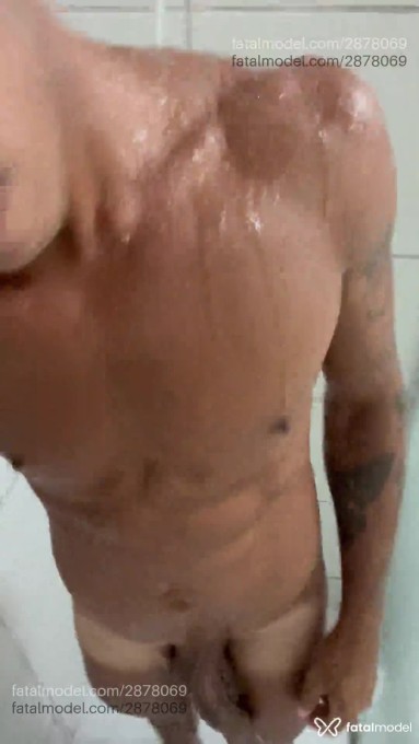 Acompanhante homem morena (o) de olhos castanhos em Virtual Acompanhante homem morena (o) de olhos castanhos em Virtual - Atleta Praiano
