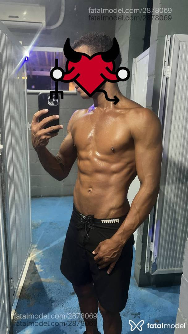 Acompanhante homem morena (o) de olhos castanhos em Virtual Acompanhante homem morena (o) de olhos castanhos em Virtual - Atleta Praiano