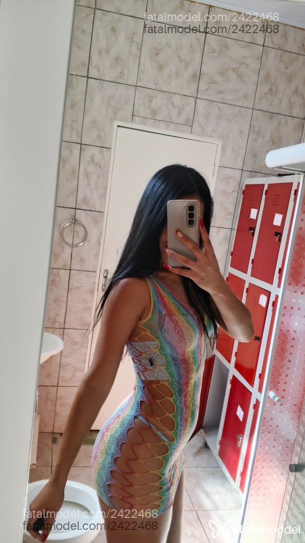Acompanhante mulher com cabelo castanho de olhos castanhos - Kelly Acompanhante mulher com cabelo castanho de olhos castanhos - Kelly