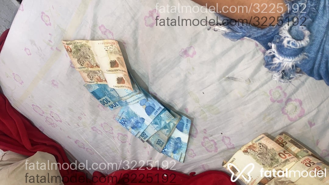 Acompanhante homem com cabelo castanho de olhos castanhos em Belo Horizonte - Ninfeevn