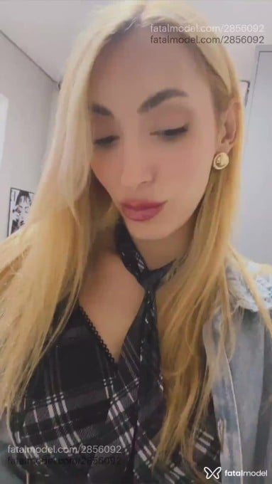 Acompanhante mulher trans loira (o) de olhos castanhos em São José do Rio Preto - Yuna Padova