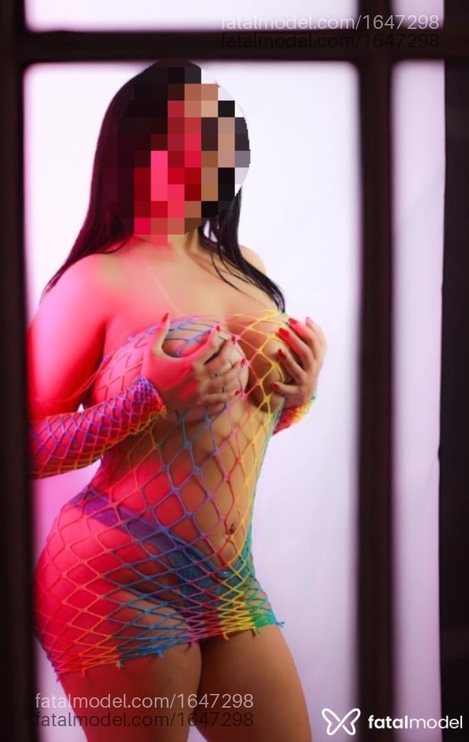 Acompanhante mulher morena (o) de olhos castanhos em Bragança Paulista - Isadora Bitencourt