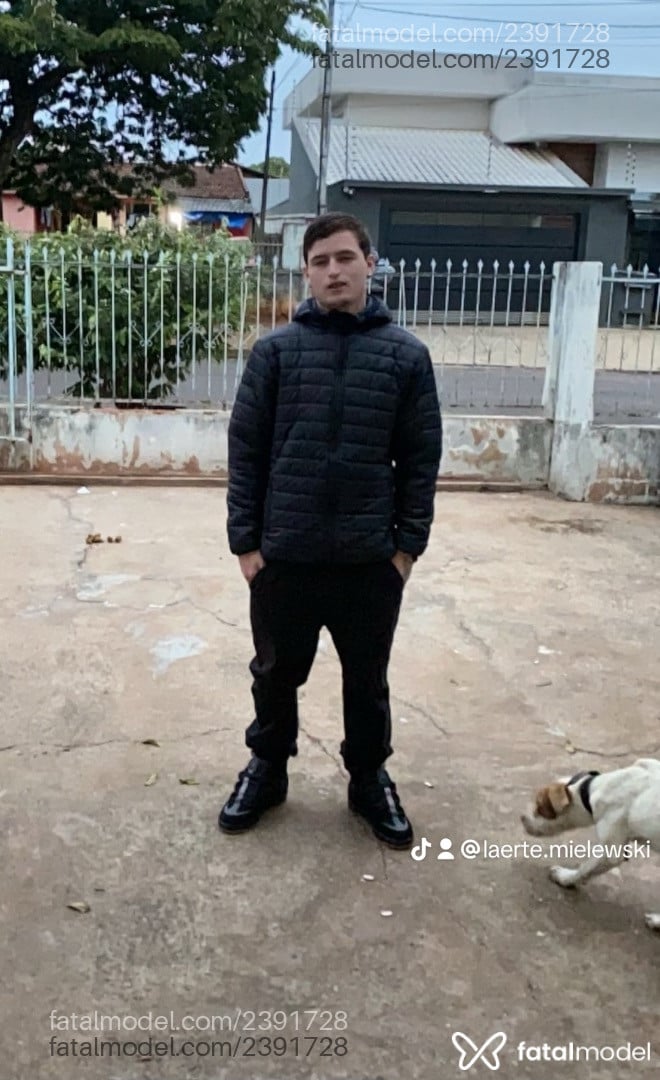 Acompanhante homem ruiva (o) de olhos mel em Umuarama - Polaco