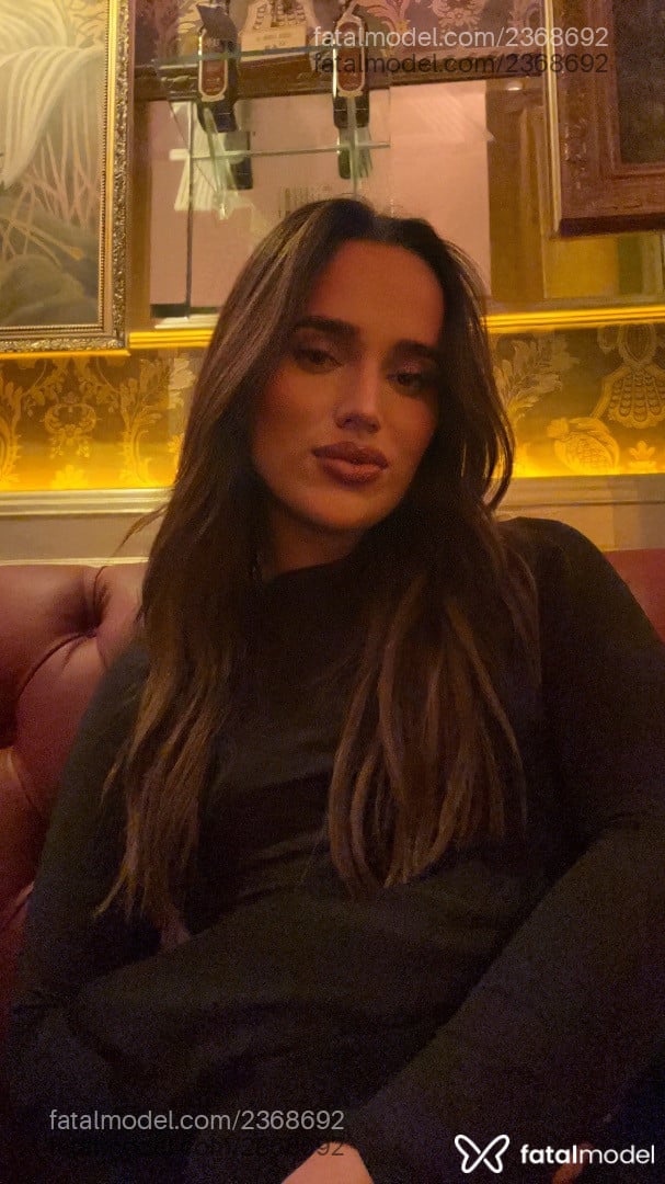 Acompanhante mulher trans morena (o) de olhos verdes em Novo Hamburgo - Antonella