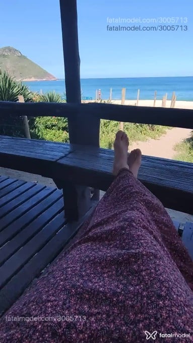 Acompanhante mulher com cabelo castanho de olhos pretos em Campo Grande - Tess Mcleod