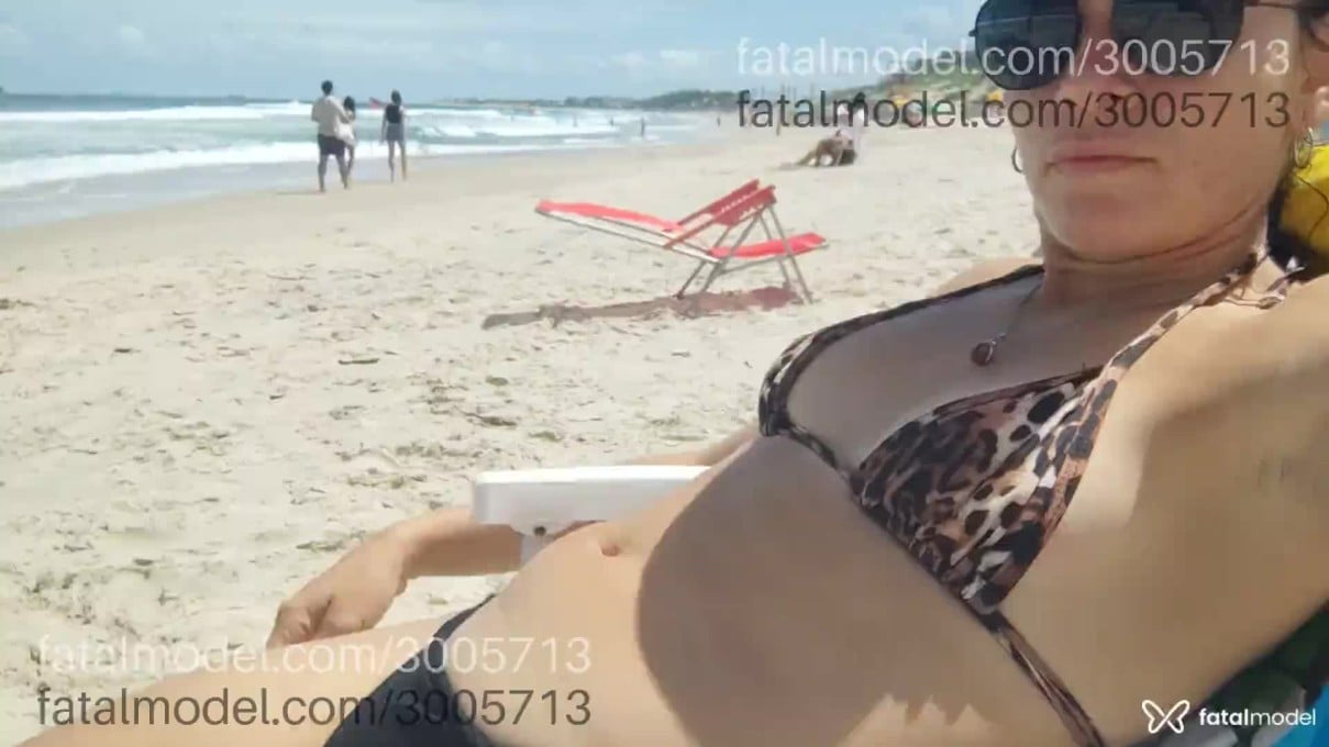Acompanhante mulher com cabelo castanho de olhos pretos em Campo Grande - Tess Mcleod