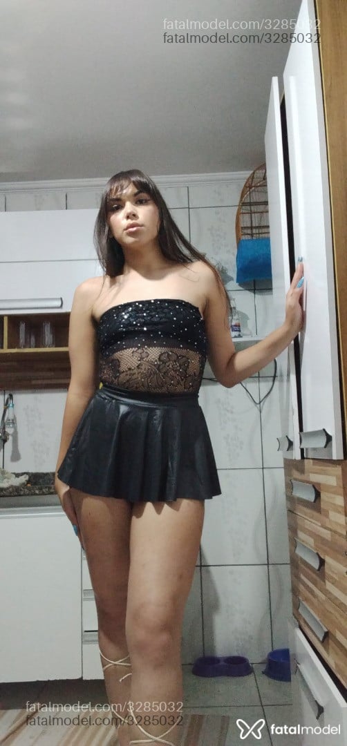Acompanhante mulher trans com cabelo castanho de olhos castanhos em São Paulo - Sami