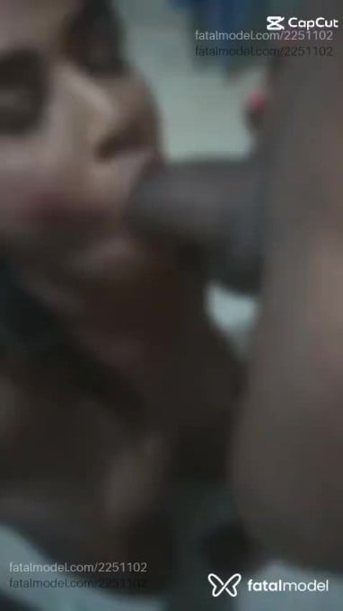 Acompanhante mulher trans loira (o) de olhos castanhos em Formosa Acompanhante mulher trans loira (o) de olhos castanhos em Formosa - Yeneffer