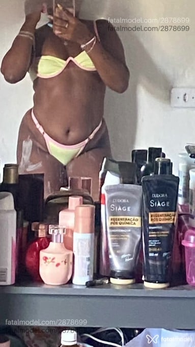 Acompanhante mulher morena (o) de olhos pretos em Recife - Milly