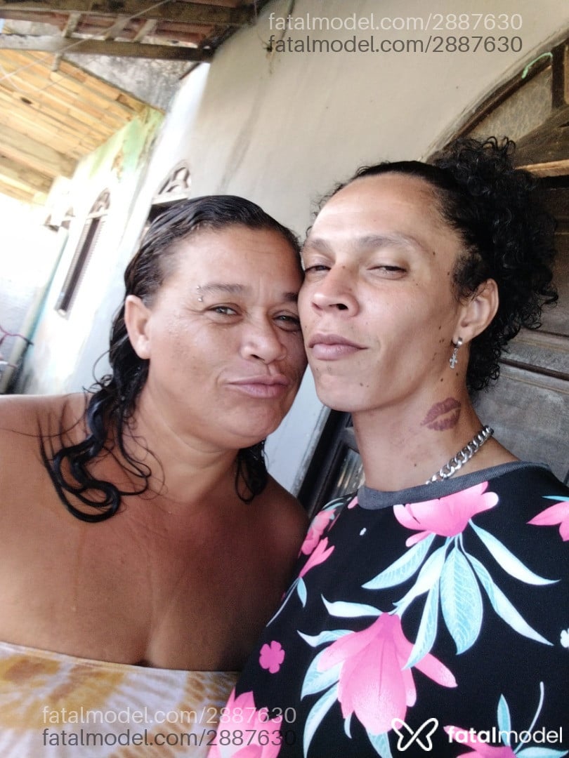 Acompanhante homem com cabelo castanho de olhos castanhos em Macaé - Hugolobo