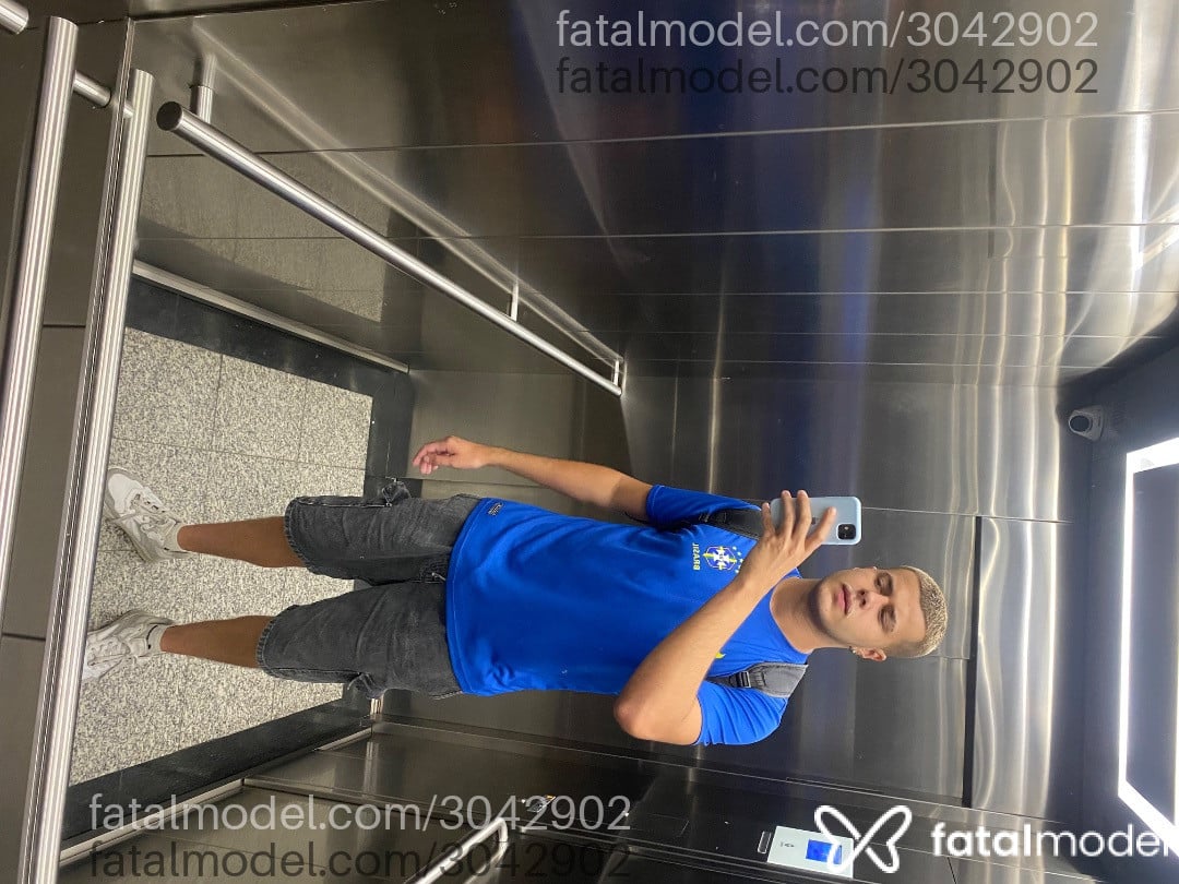 Acompanhante homem morena (o) de olhos castanhos em Rio de Janeiro - Eneri