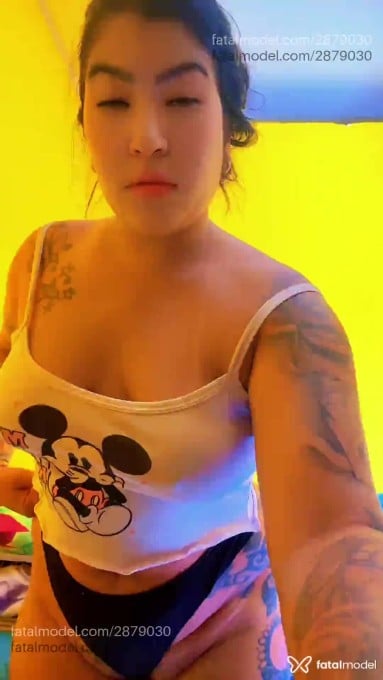 Acompanhante mulher com cabelo castanho de olhos castanhos em Jaguaré Acompanhante mulher com cabelo castanho de olhos castanhos em Jaguaré - Tayla Oliveira