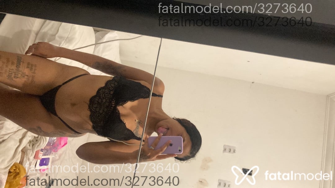 Acompanhante mulher com cabelo castanho de olhos castanhos em Florianópolis - Brendaly