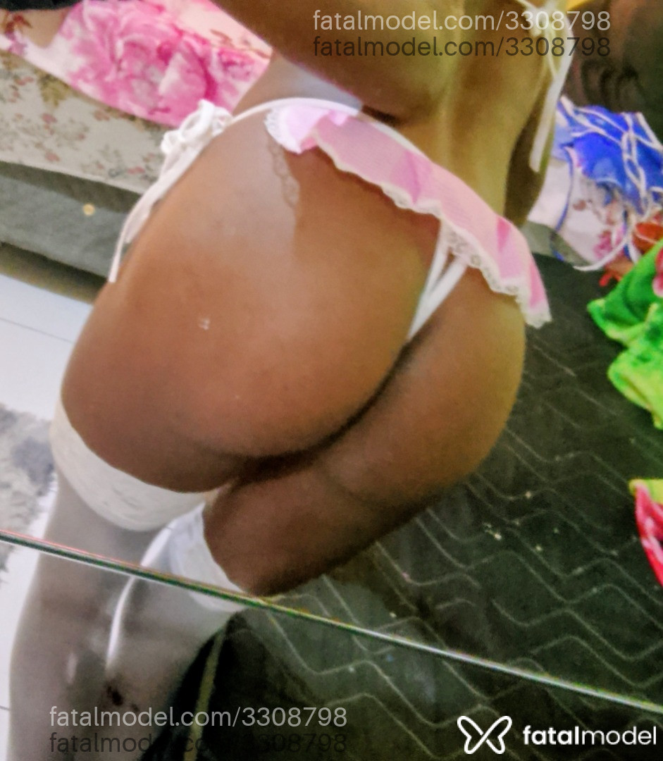 Acompanhante mulher com cabelo castanho de olhos pretos em Niterói - Camila