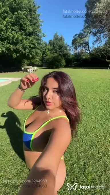 Acompanhante mulher morena (o) de olhos castanhos em Balneário Camboriú - Luluu